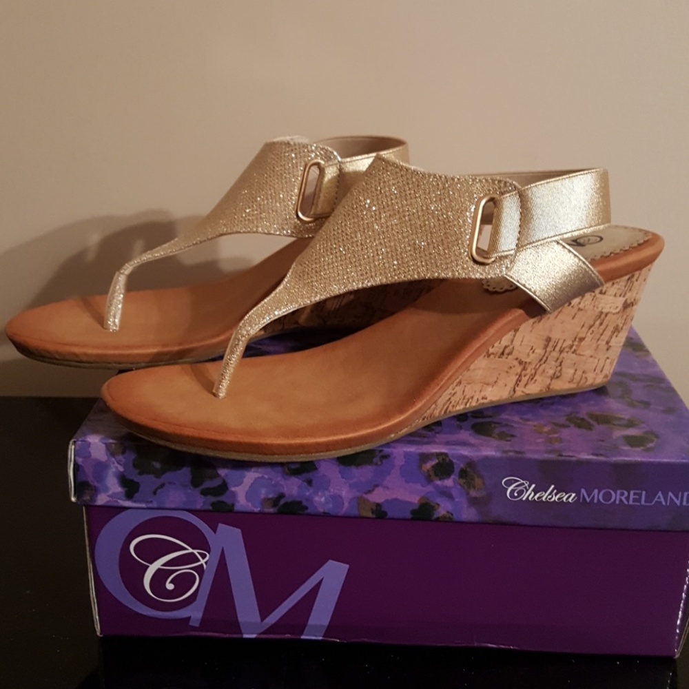 NIB Gold wedge sandals